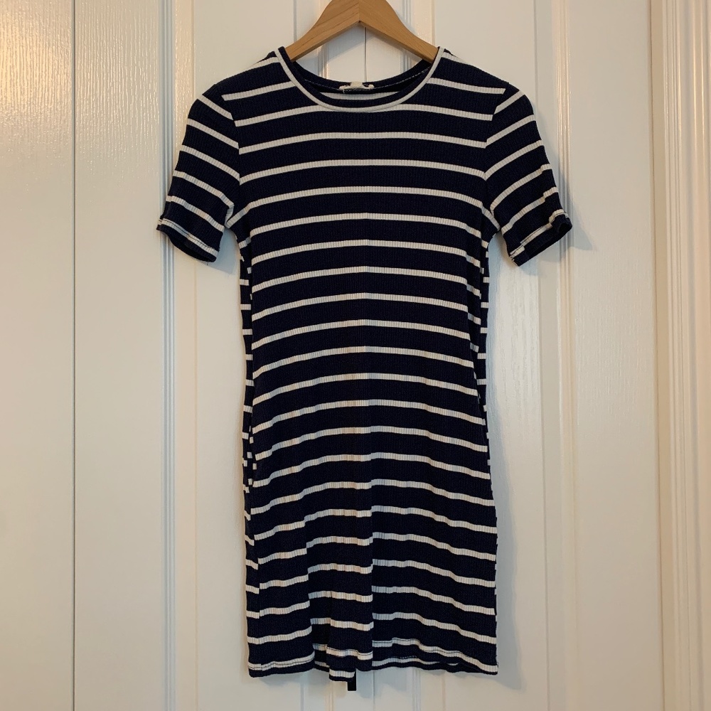 T-shirt dress